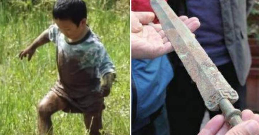 小孩在山上撿到「青銅劍」當廢鐵賣掉，專家隊得知後：挖開整座山